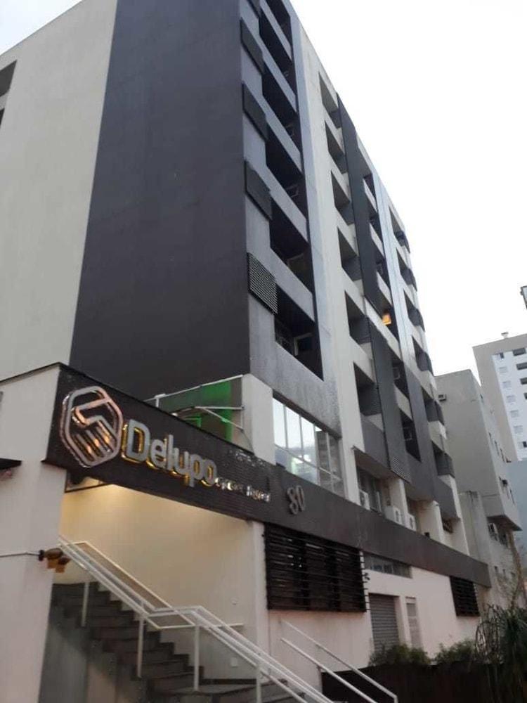 Delupo - Livin Aparthotel Criciuma (Santa Catarina)