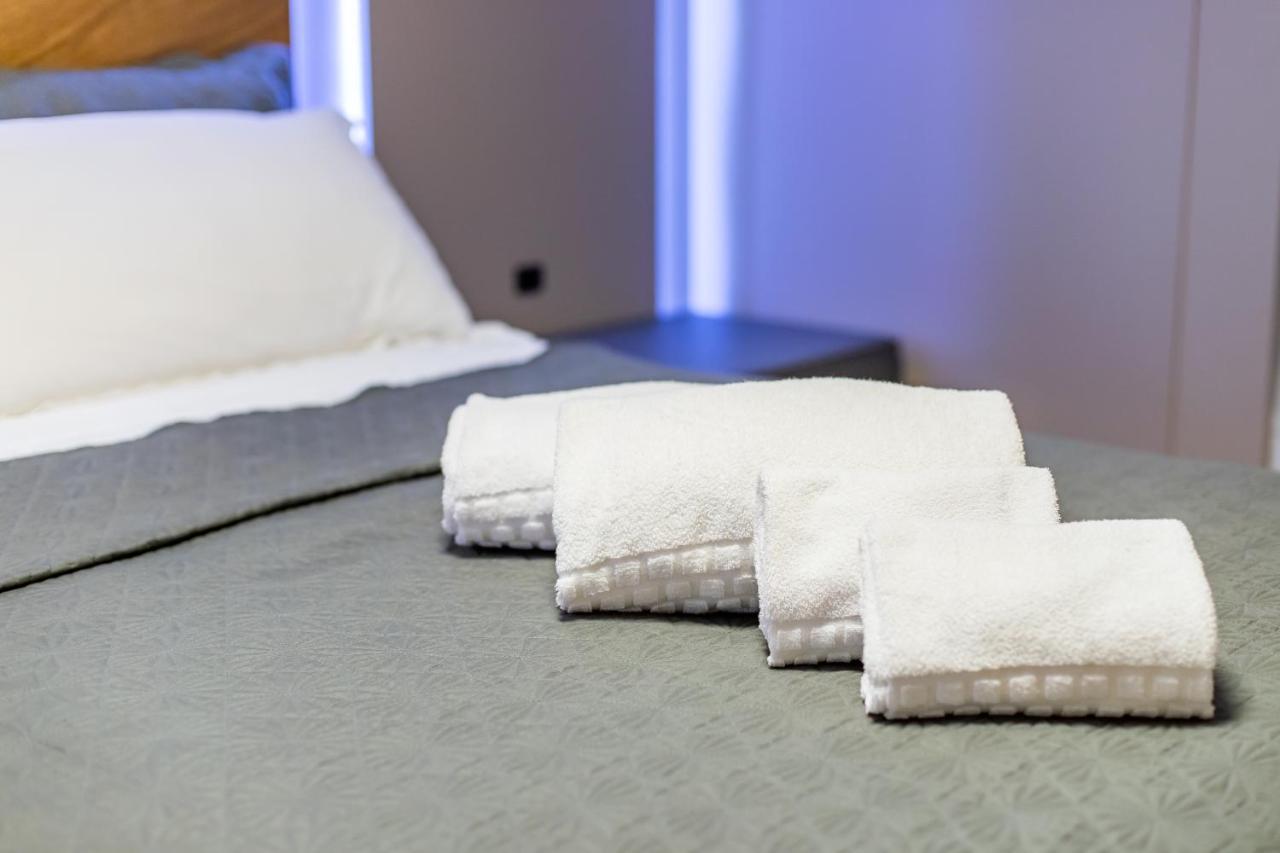 Delupo - Livin Aparthotel